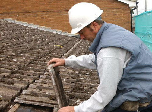 ремонт крышы из металлочерепицы